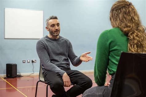 Managing Difficult Conversations at Work 的图像结果