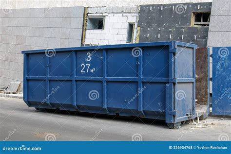 Metal Durable Blue Industrial Trash Bin for Outdoor Trash at ...