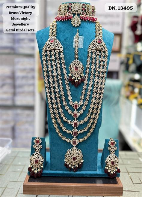 Traditional Red Colour Indian Semi Bridal Set – Zevar