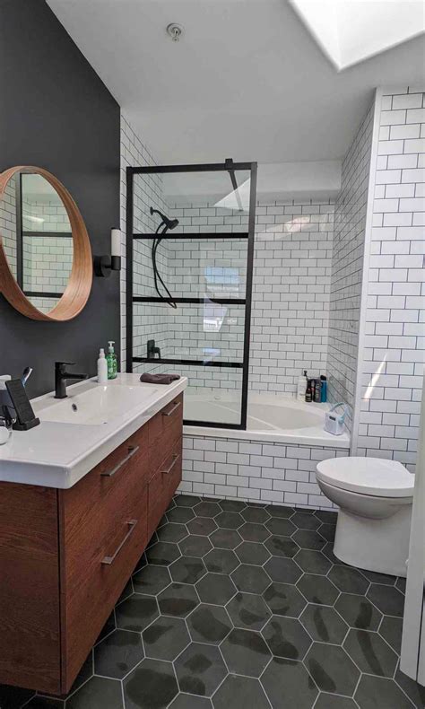 Acrylic & Groutless Tiles Photo Gallery - Beautiful Baths Renovations