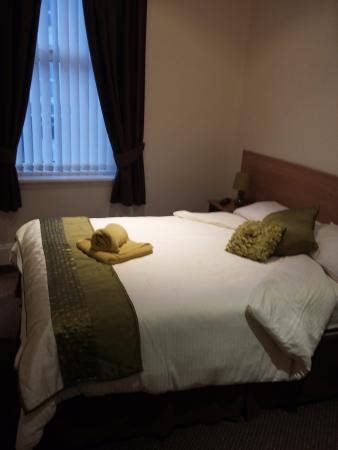 LEXHAM HOTEL (Blackpool) - Hotel Reviews, Photos, Rate Comparison ...