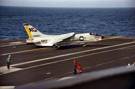 Aircraft Carrier Photo Index: USS INDEPENDENCE (CVA-62)
