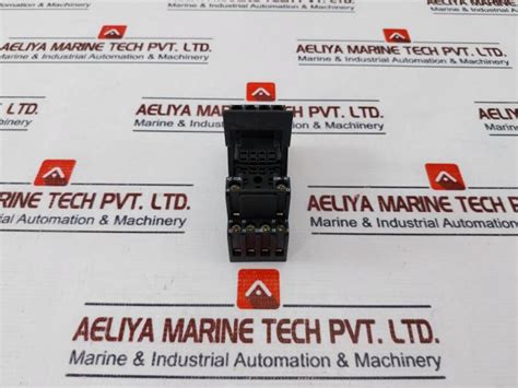 Carlo Gavazzi Es 15/4N Electrical Component – Aeliya Marine