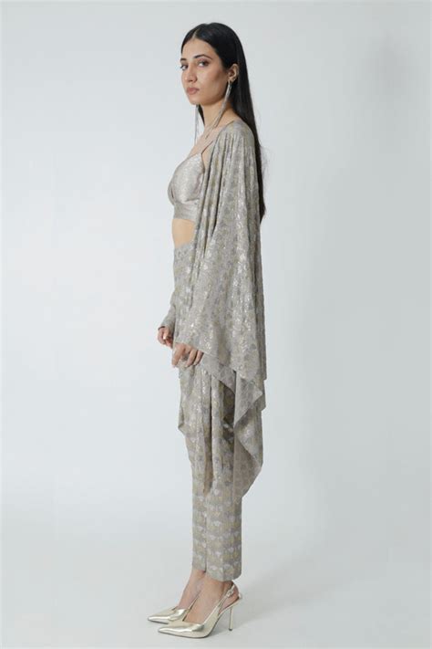 Chhaya Mehrotra - Cecelia Cape Set - Elahe