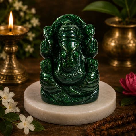 Marakatha Ganapati – Emerald Green Ganesha Idol for Wisdom, Prosperity