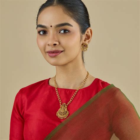 Versatile Layered Necklace Sets | Layered Necklace Online