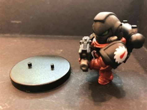 Games Workshop Chibi Flesh Tearers Primaris Bolter - Warhammer 40K ...