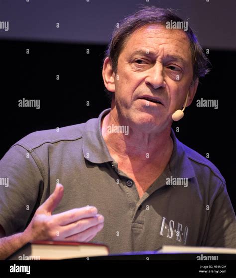 Malmö, Sweden. 19th Nov, 2016. Economy professor Guy Standing, author ...