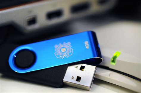 Image result for How to Play Flash Drive on Computer