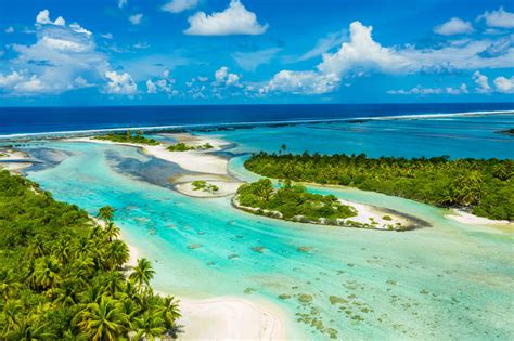 Rangiroa, French Polynesia | Cruiseget.com