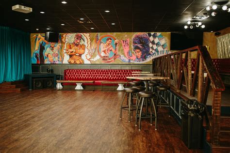 Dead Poet bar near Tigerland gets new management; renovations underway ...