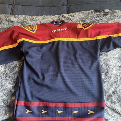 Youth Atlanta Thrashers Jersey size L/XL - Depop
