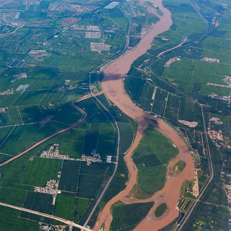 【地理常识】中国六个特大型灌区_引水