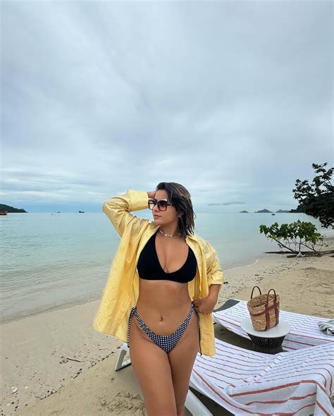 Samidha Singh in bikini and shirt : r/NavelNSFW