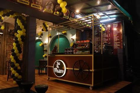 The Royal Retro Cafe, Indore - Restaurant reviews