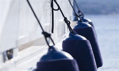 Using Boat Fenders 的图像结果