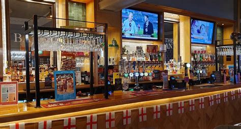 THE BANK PUB, Bury - Restaurant Reviews, Phone Number & Photos ...