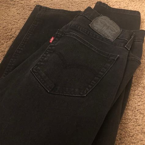 30x30 Black Levi Jeans Mens' - Depop