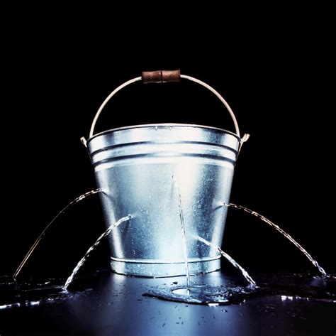 'There's a hole in my bucket' lyrics - Classical Music