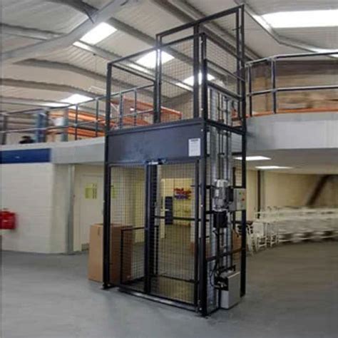 Industrial Hydraulic Goods Lift - Manufacturer in Noida, Delhi NCR