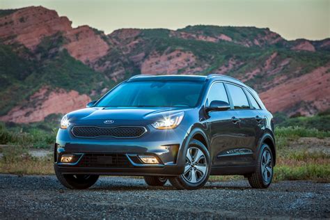 2019 Kia Niro in Little Rock, AR | Landers Kia Details and Specifications