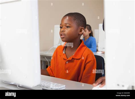 Computer Class for Students 的图像结果