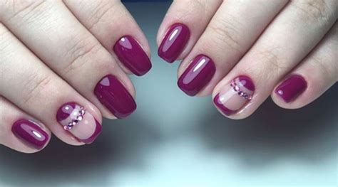 Your guide to picking nail art, based on your zodiac sign | Vogue India