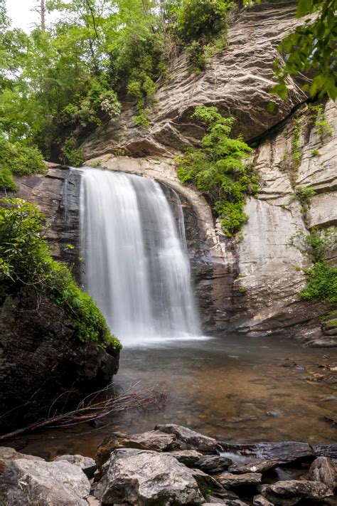 22 Things to Do in Brevard, NC + Where to Eat and Stay