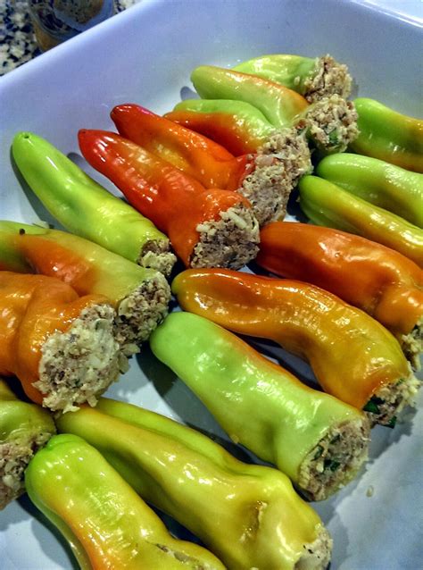 Non-Foodie Foodie: Stuffed Cubanelle Peppers | Stuffed peppers, Poblano ...