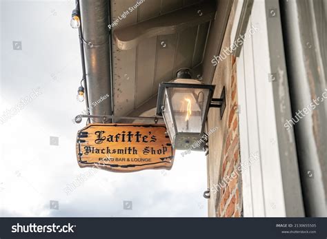 Blacksmith Shop Sign 的图像结果