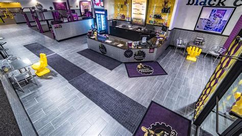 Planet Fitness Lindale Mall Cedar Rapids Iowa : The Bishop Buffet ...