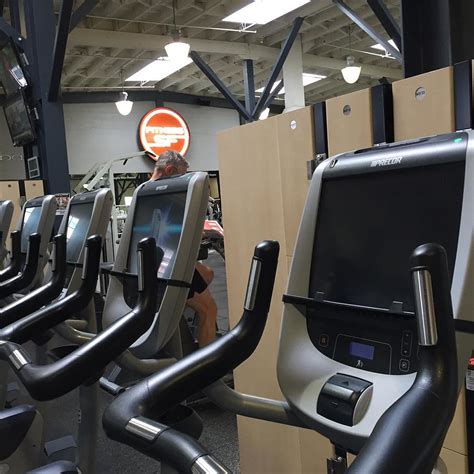 Hello Fitness SF Soma 😜🙌👍💪@maxmuscleonpolk @maxmusclen… | Flickr