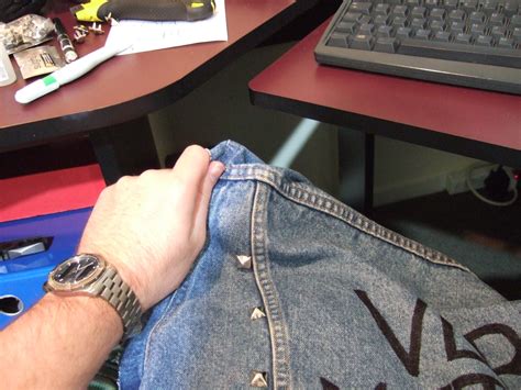 Vyvyan Basterd (The Young Ones) Costume : 9 Steps (with Pictures ...