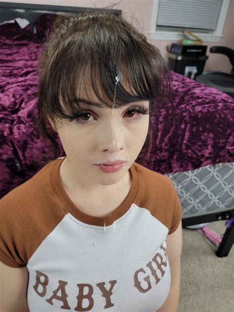 Larkin Love: "Mommy got a facefull!" : r/CumInHair