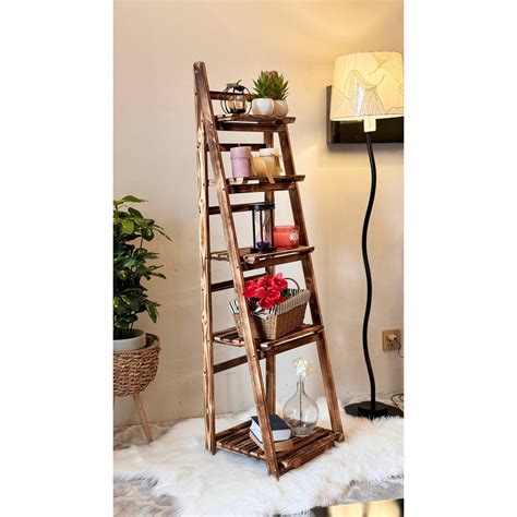 JUGGLE – Five Step Ladder Shelf – PakTameer