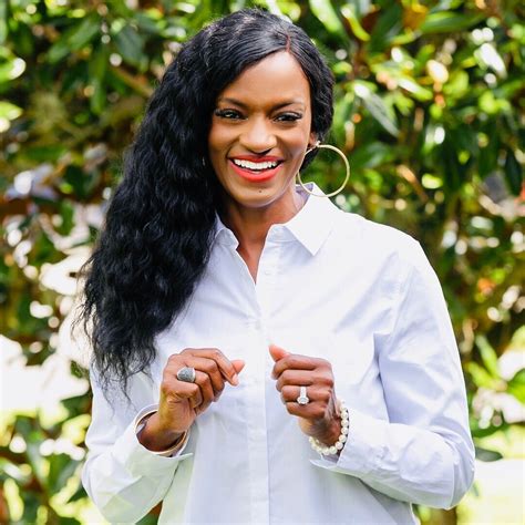 Amazon.in: Virginia Perry-Alexander: books, biography, latest update