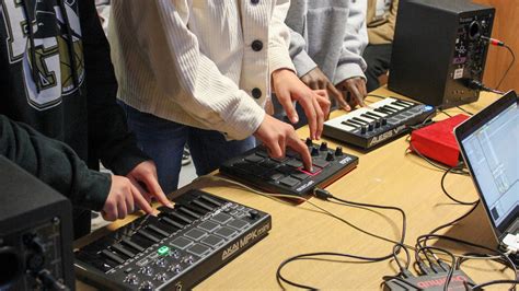 Image result for Hit Machine Generique