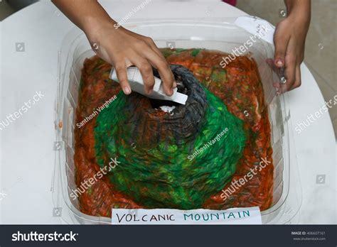 Volcano Science Fair Project 的图像结果