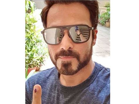 The Khans In Poll Mode - Politically Correct: Urmila, K-Jo, Bebo ...