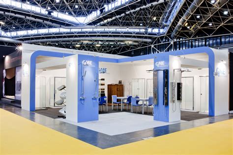 Taller de Proyectos MRV: Customer Reviews, Stands and Services