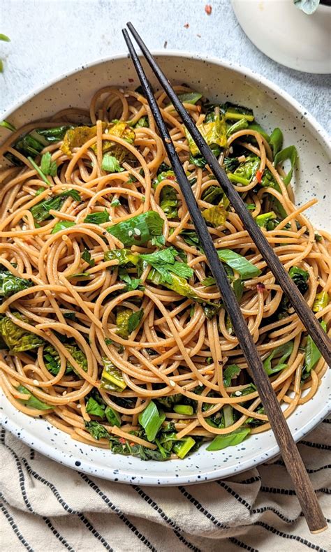 Spaghetti Stir Fry Noodles Recipe - The Herbeevore