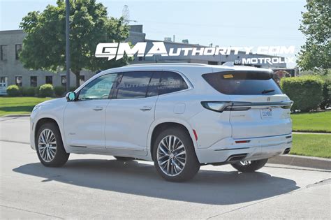 2025 Buick Enclave Avenir – White Frost Tricoat G1W – August 2024 – Real World Photos – Exterior ...