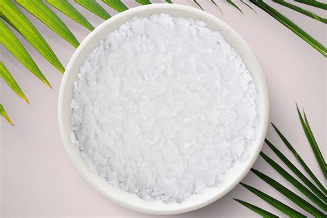 Myristic Acid for Skincare - Benefits & Uses in Cosmetic Products ...