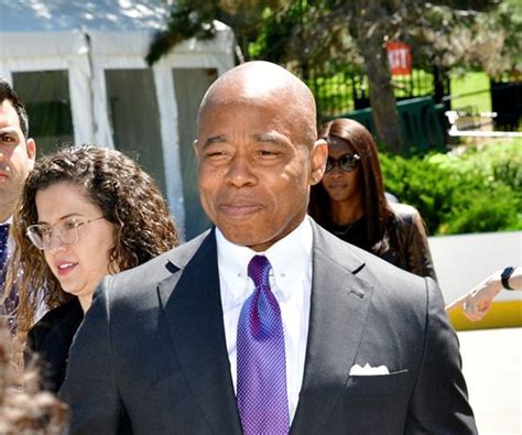 NY Mayor Adams Loses Bid to Dismiss a Bribery Charge | Newsmax.com