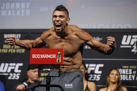 Walker: "My future is in the heavyweight division" – RingSide24