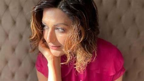 वीकेंड के बाद कैसा होता है Monday का एहसास, सोनाली बेंद्रे ने शेयर किया ...