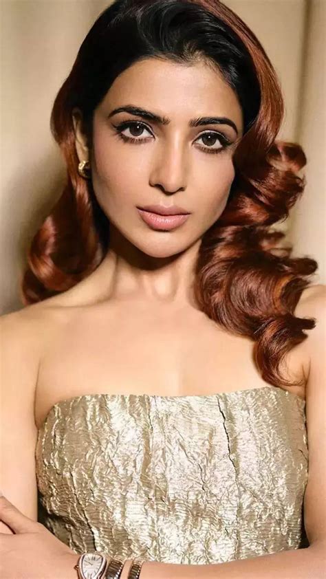 Samantha Ruth Prabhu exudes confidence in a golden dress