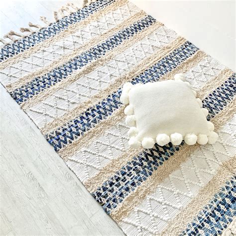 BOHO Ivy Hand Woven Rug - White and Blue Online - Premium Rug | Nestasia
