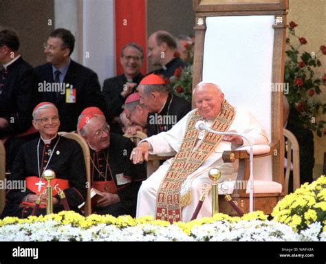 Papiez Jan Pawel Ii High Resolution Stock Photography and Images - Alamy