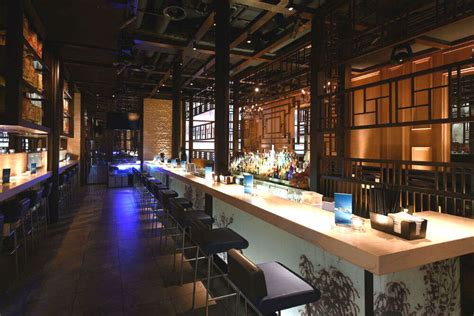 Blue Bar and Smoker’s Lounge, Lucerne - TimesTravel